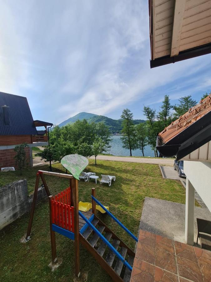 Cobras Plivsko Jezero, Jajce Villa Bagian luar foto