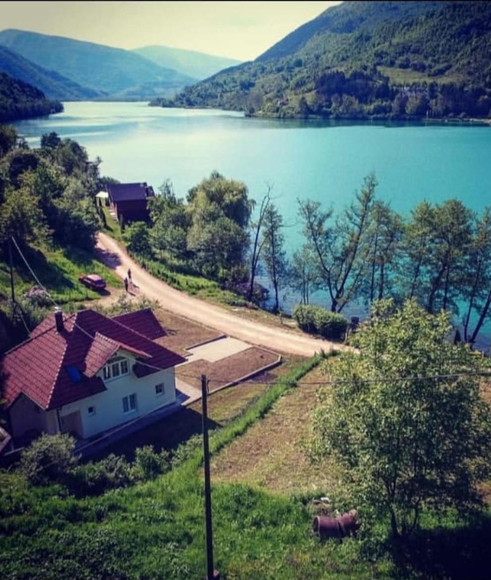 Cobras Plivsko Jezero, Jajce Villa Bagian luar foto